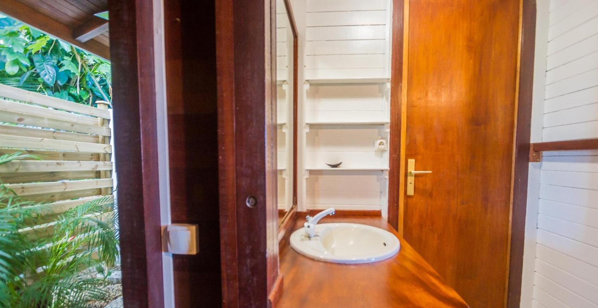 Ecolodges Karet Deshaies Exterior foto