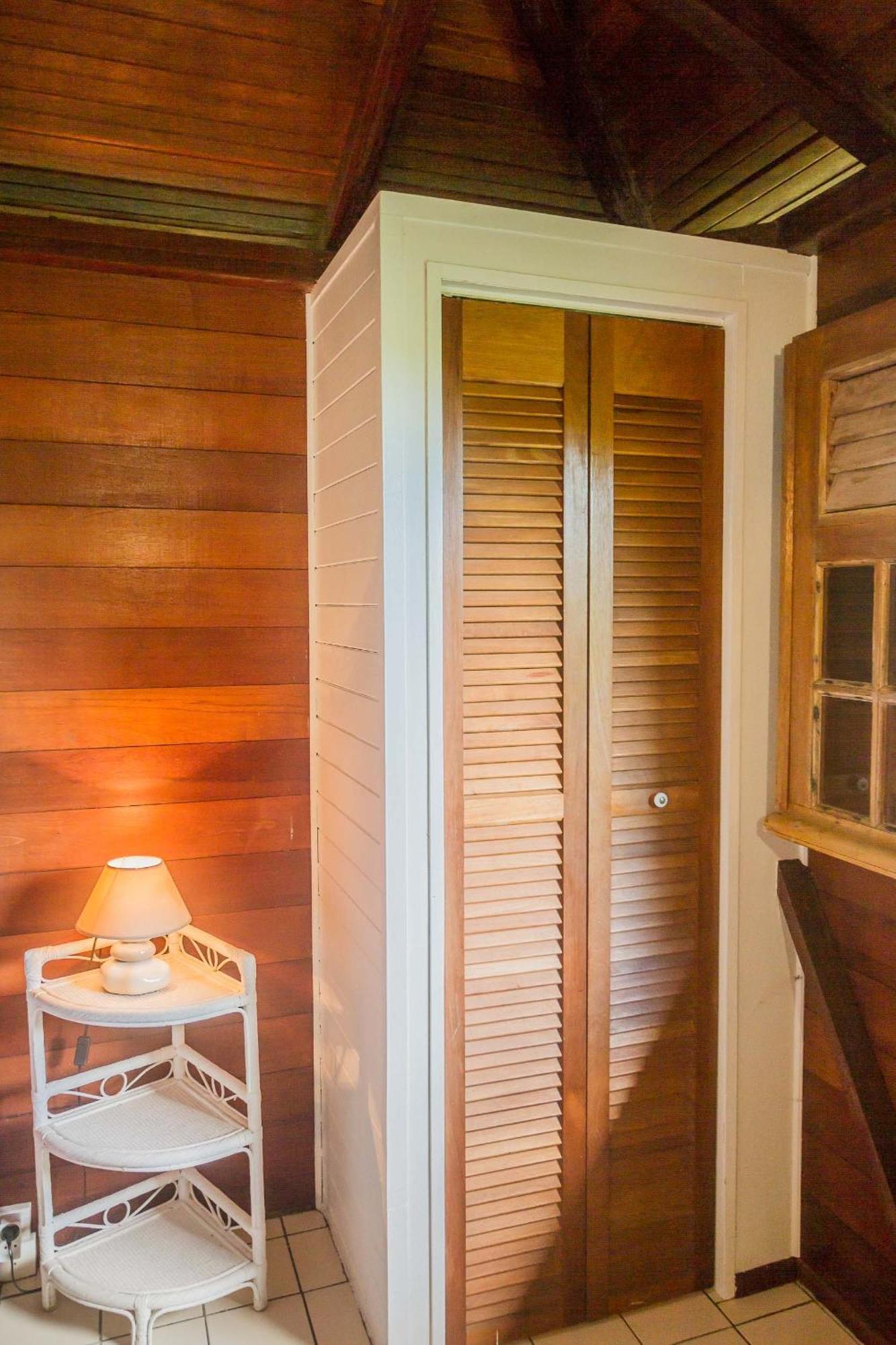 Ecolodges Karet Deshaies Exterior foto